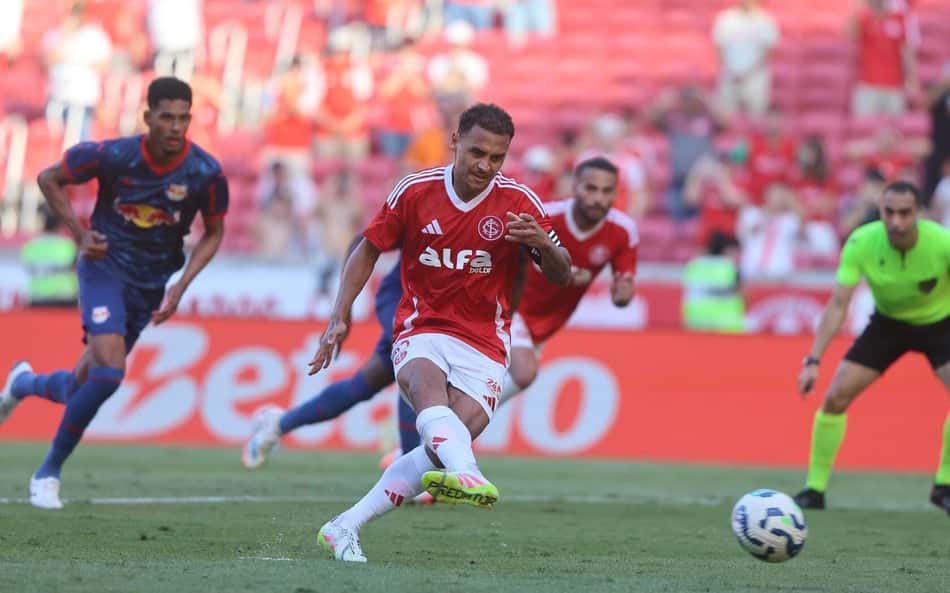 Números de Alan Patrick surpreendem no Internacional