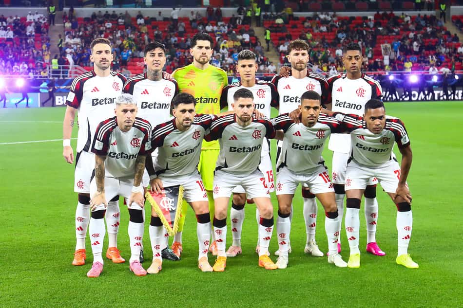 Onze inicial do Flamengo antes da partida contra o Cruz Azul, válida pela Copa Intercontinental de 2025 (Foto: Gilvan de Souza/Flamengo)