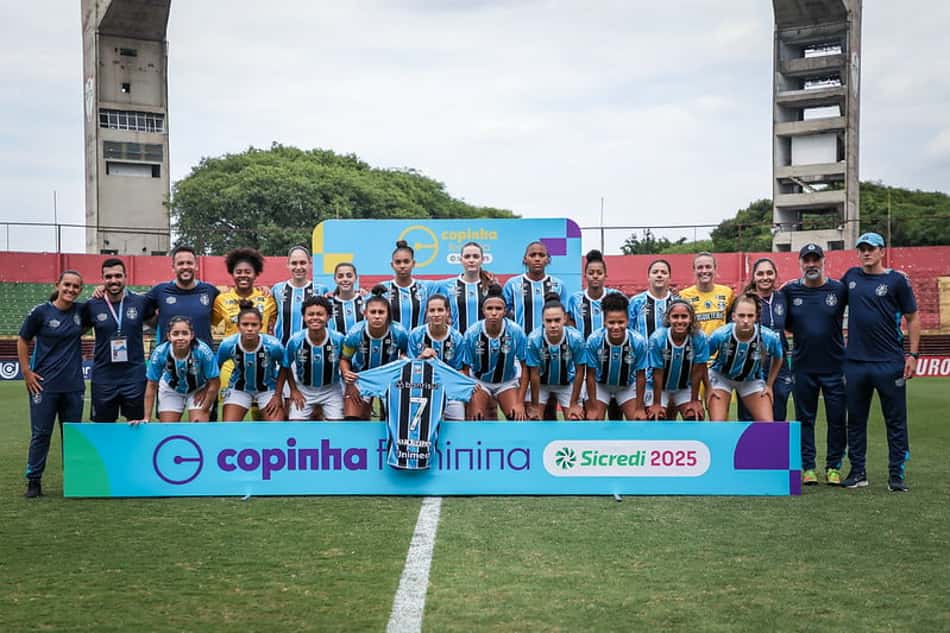 Grêmio conquista a primeira vaga na semifinal da Copinha feminina. (Foto: CAROLINE MOTTA/GRÊMIO FBPA)