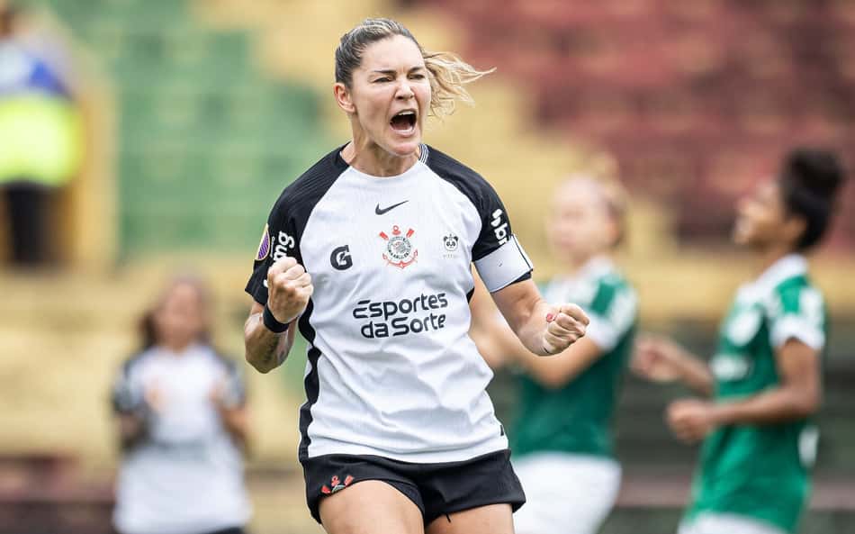 Gabi Zanotti cobra evolução após temporada de títulos: 'O Corinthians precisa de mais'