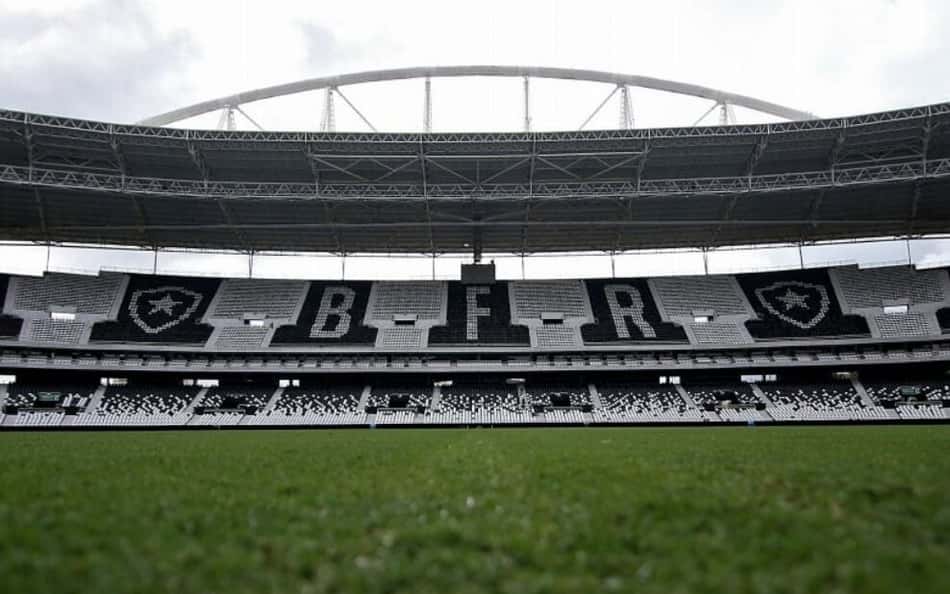 Botafogo se posiciona sobre transfer ban após dívida na compra de Almada