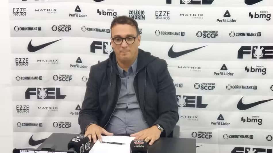 Alex Brasil, ex-diretor executivo da base do Corinthians