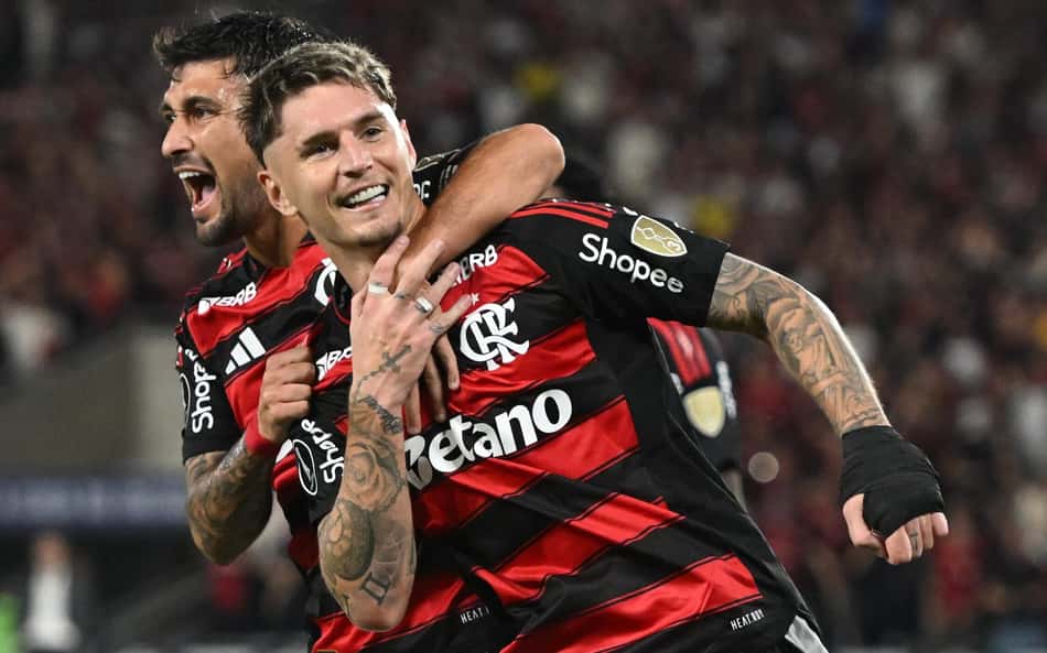Flamengo: Varela pensa em se aposentar no Peñarol e quer levar Arrascaeta e De la Cruz