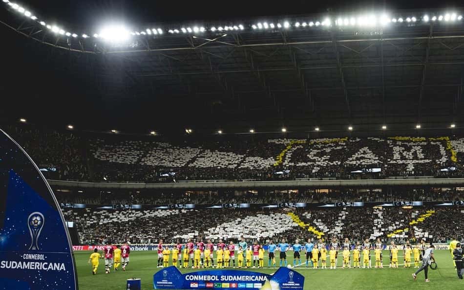 Atlético em partida pela Sul-Americana 2025 (Foto: Pedro Souza / Atlético)