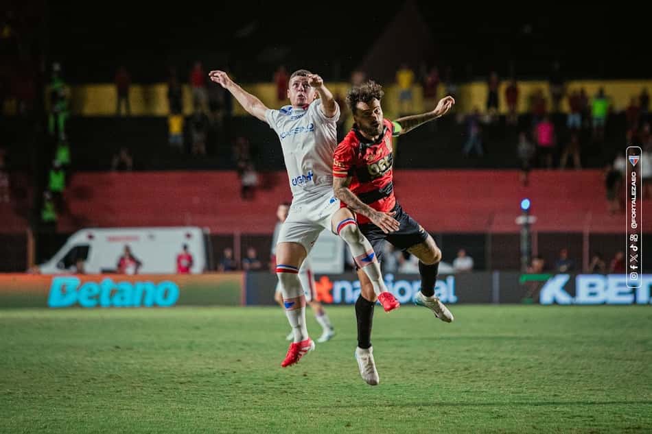 Bruninho, volante do Fortaleza, em partida contra o Sport (Foto: Mateus Lotif/Fortaleza EC)