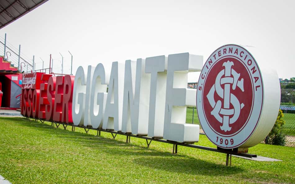 Internacional vai disputar a Copinha com time até sub-18