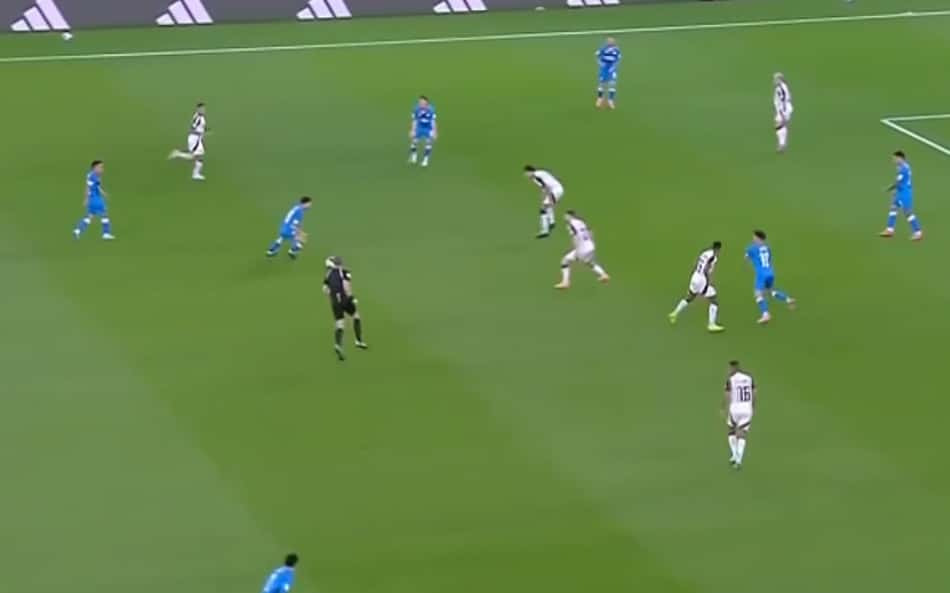 Flamengo x Cruz Azul pelo Mundial (Foto: Reprodução Globo)