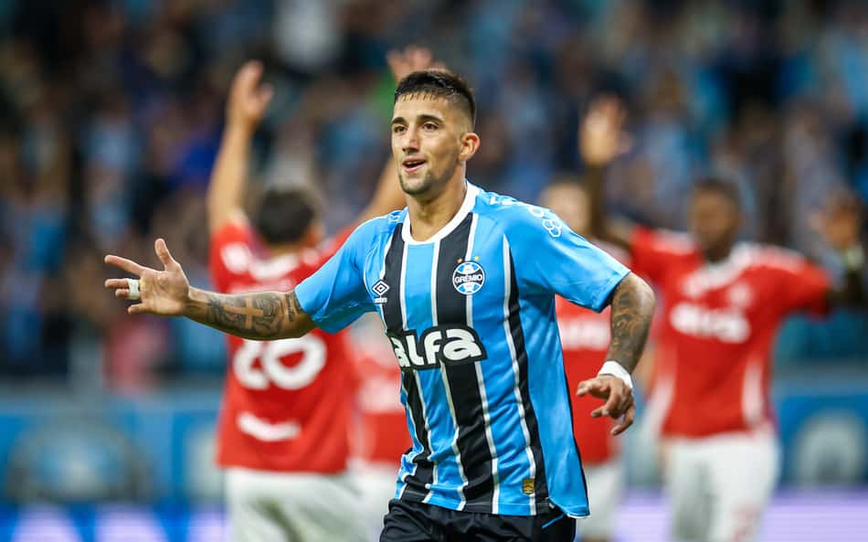 Cristian Olivera comemora o gol do Grêmio no Gre-Nal 447. (Foto: Lucas Uebel/Grêmio FBPA)