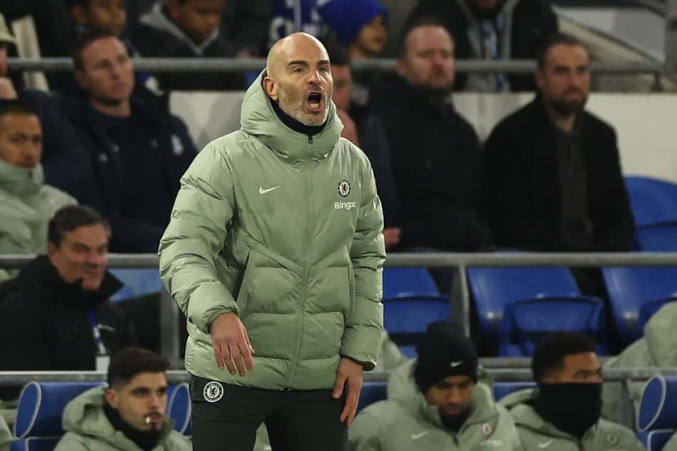 Enzo Maresca no comando do Chelsea (Foto: Adrian Dennis / AFP)