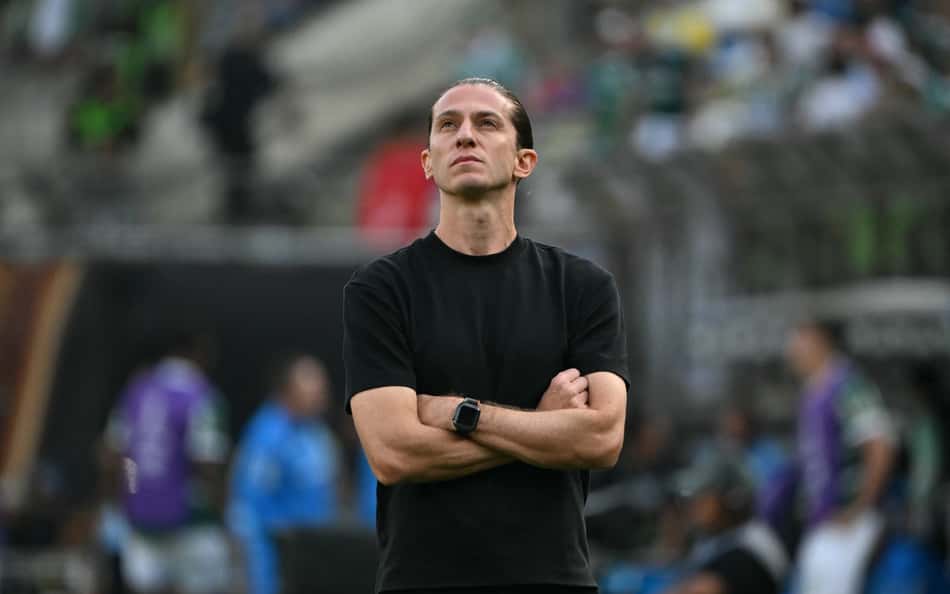 Escalação do Flamengo contra o Ceará repercute: 'Jogar sério'