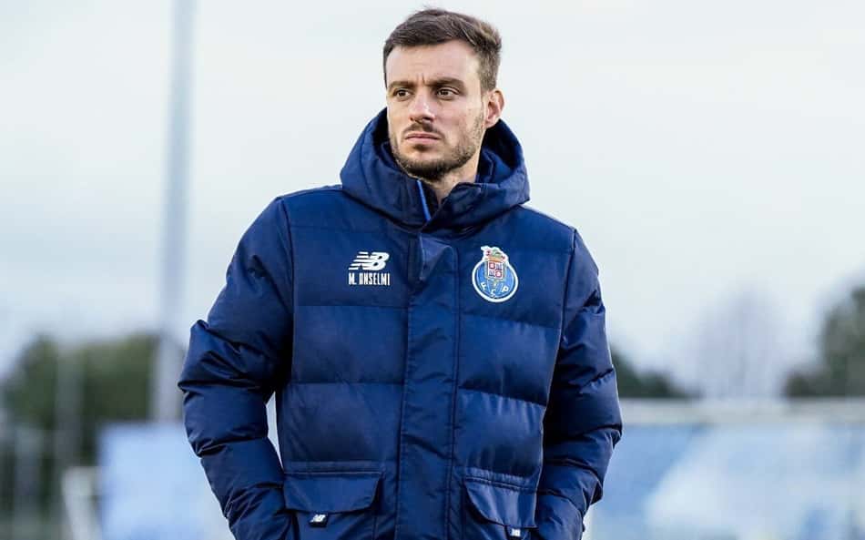 Botafogo mira técnico ex-Porto para assumir o comando em 2026