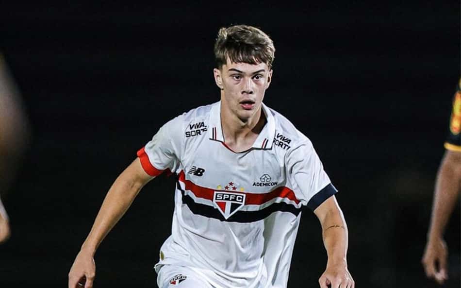 Igor Felisberto projeta a Copinha e mantém foco no sonho do profissional no São Paulo