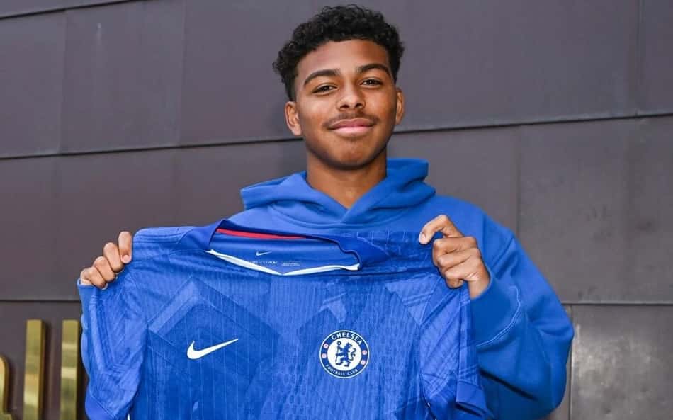 Isago Silva, filho de Thiago Silva, anunciado pelo Chelsea (Foto: Reprodução/Instagram)