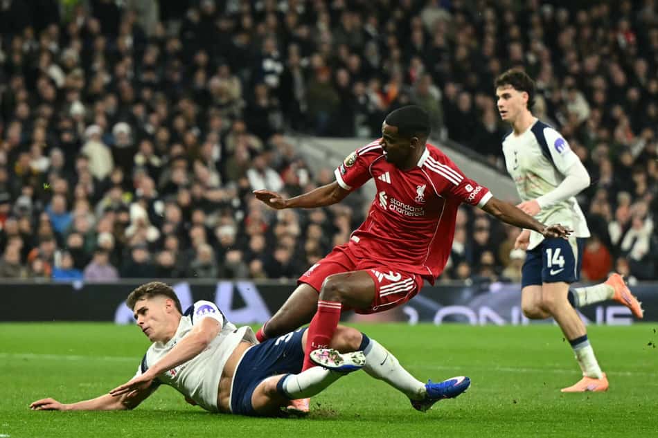 Jogos de hoje: Tottenham e Liverpool em ação pela Premier League 2025/26, em Londres (Foto: Justin Tallis/AFP)