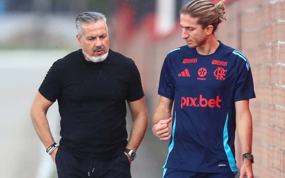 Torcedores do Flamengo pedem contratação de ex-Botafogo: 'Encaixe certo'