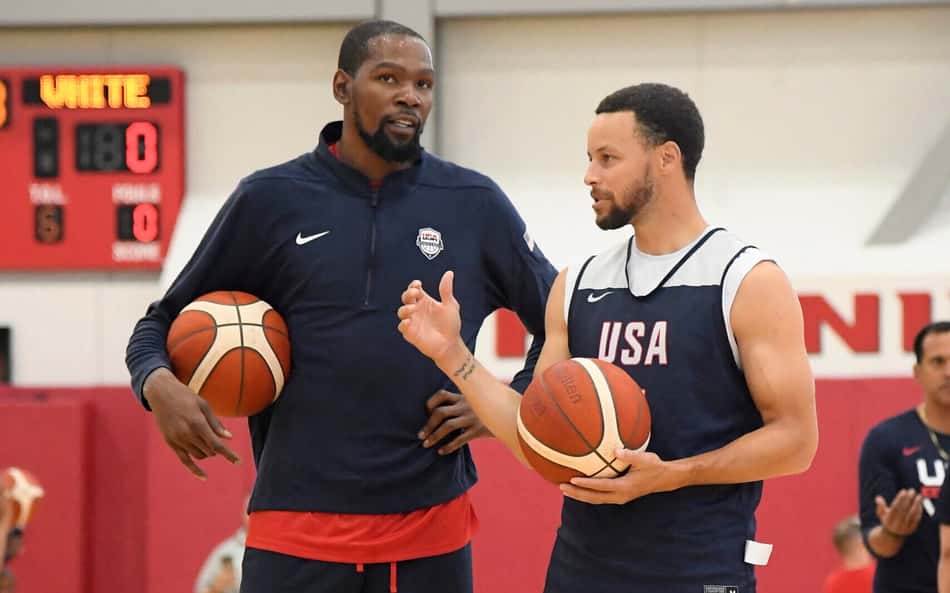Kevin Durant detona Stephen Curry por queda da NBA: 'Culpa dele'