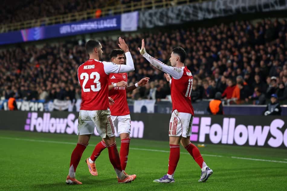 Martinelli comemorando o triunfo do Arsenal na Champions League (Foto: Reprodução/Arsenal)