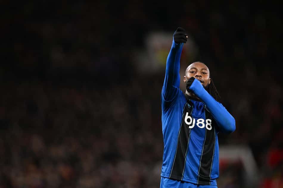 Na mira do Manchester City, Semenyo comemora gol contra o Manchester United, pela Premier League
