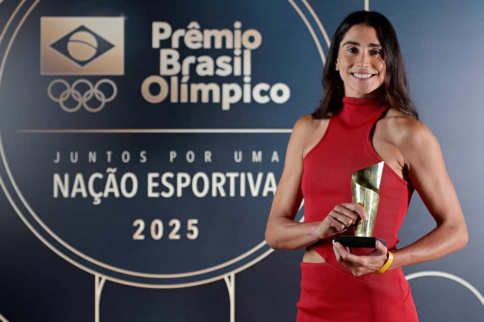 Carol Solberg no Prêmio Brasil Olímpico 2025 (Foto: Alexandre Loureiro/COB)