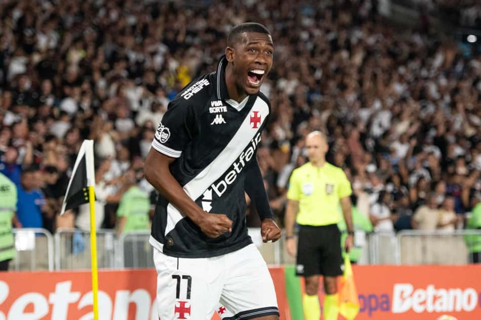 Rayan celebra gol na partida contra o Fluminense, válida pela semifinal da Copa do Brasil de 2025 (Foto: Delmiro Junior/Photo Premium/Gazeta Press)