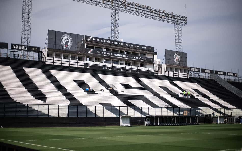 Vasco inicia reformulação e confirma saídas de quatro atletas