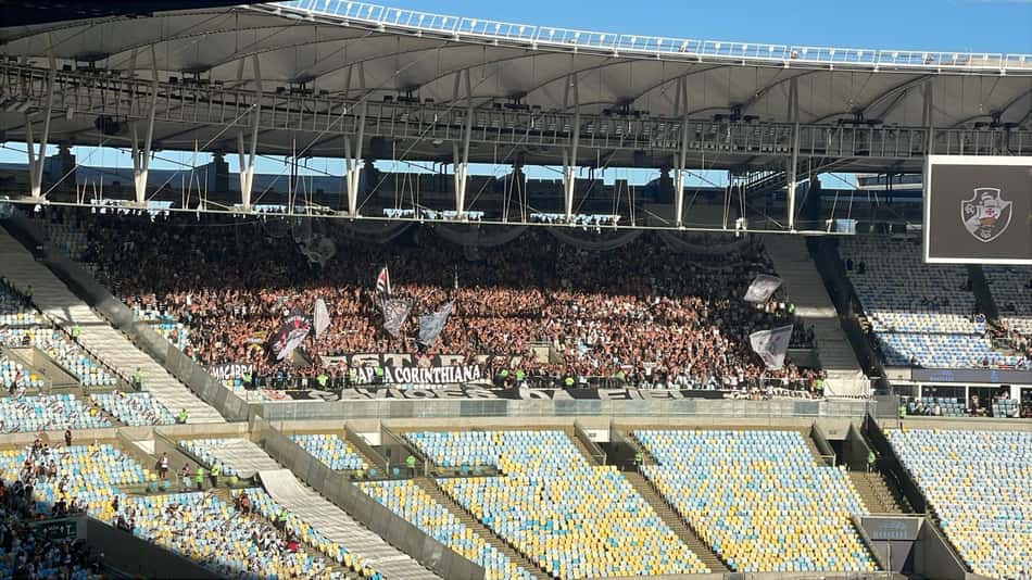 Setor Norte do Maracanã, destinado a torcida do Corinthians (Foto: Pedro Cobalea/Lance!)