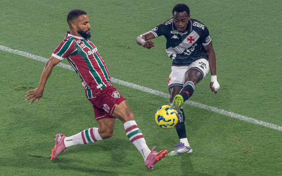 Especialista de arbitragem explica polêmica em Vasco x Fluminense