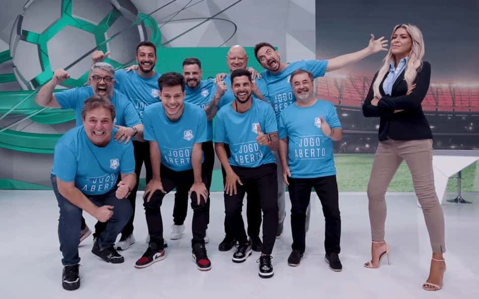 Vasco ou Corinthians? Comentaristas elegem favorito para a final da Copa do Brasil