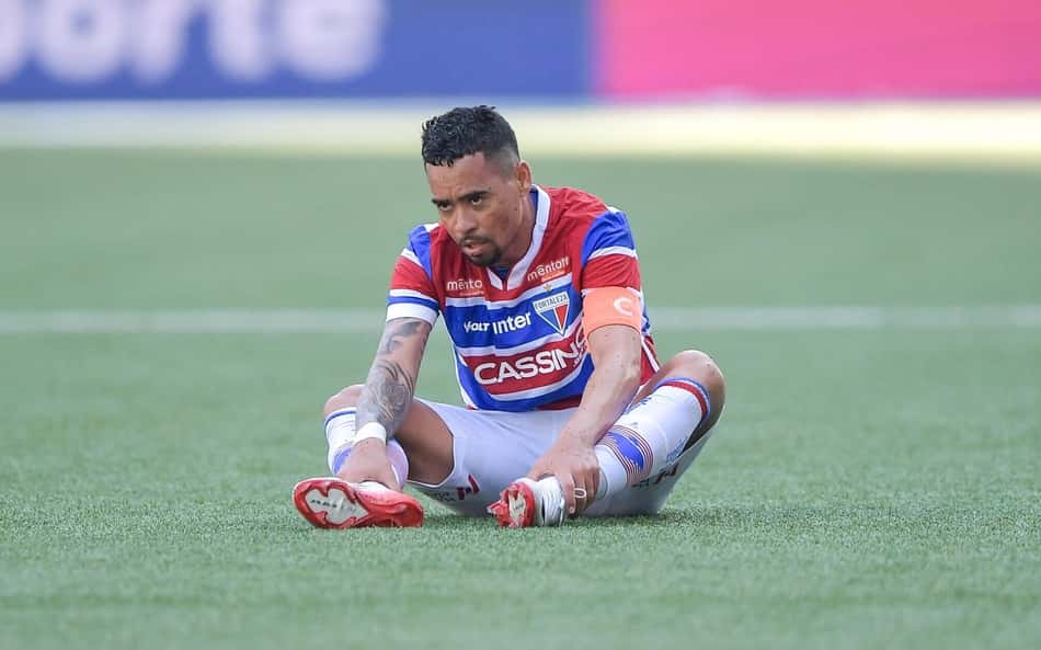 O Fortaleza foi rebaixado para a Série B após a derrota para o Botafogo (Foto: Thiago Ribeiro/AGIF/Gazeta Press)
