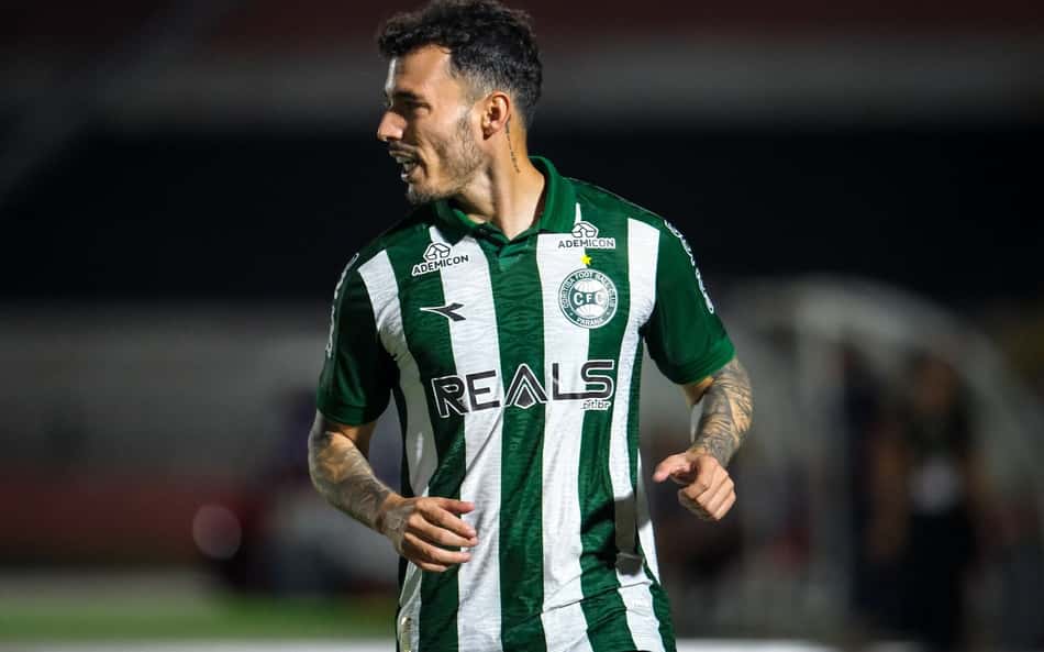 Ceará negocia com dupla de laterais ex-Coritiba; veja mais