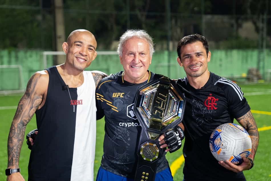 Aldo, Zico e Pantoja posam para fotos em evento organizado pelo UFC (Foto: Reprodução Twitter UFC)