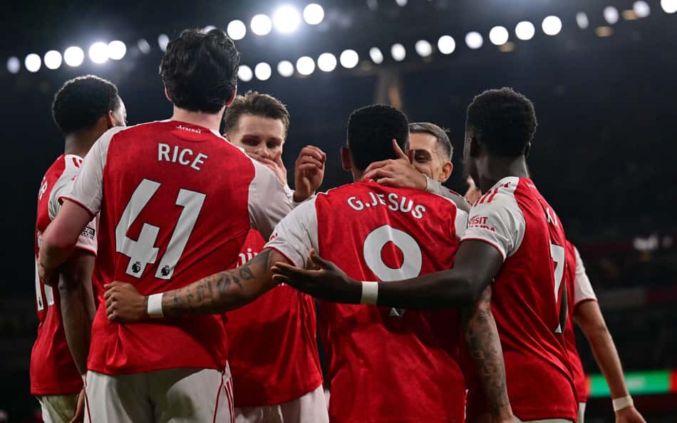 Arsenal avalia contratações em janeiro após 'onda de lesões'