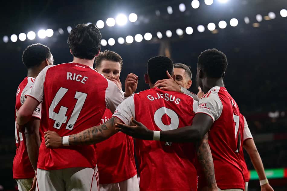 O Arsenal entra em campo na Copa da Liga Inglesa para enfrentar o Crystal Palace (Foto: Ben STANSALL/AFP)