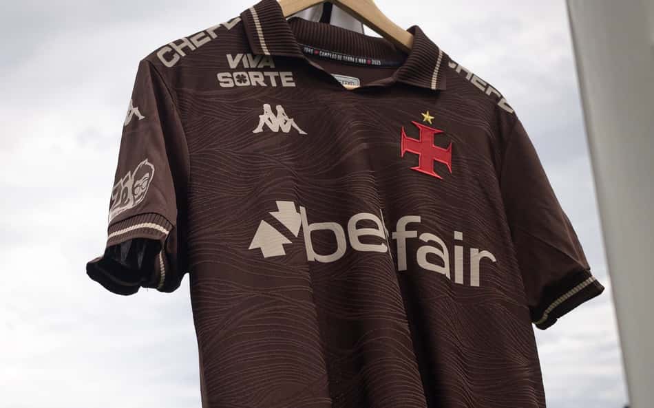 Vasco renova com patrocinador até 2027; confira situação de cada um deles