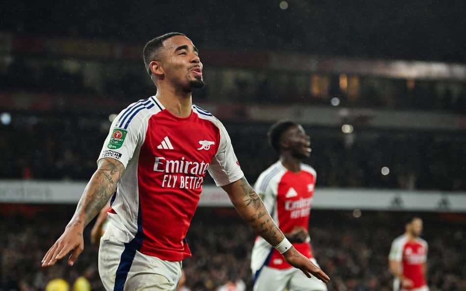 Arsenal inscreve Gabriel Jesus na Champions, e brasileiro pode voltar após quase um ano