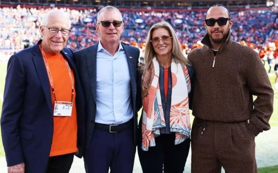 Pé-frio? Hamilton assiste derrota dos Broncos e fim de série invicta na NFL