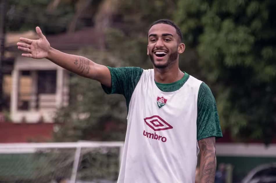 Kayky Almeida, zagueiro do time sub-20 do Fluminense (Foto: Leonardo Brasil/Fluminense FC)