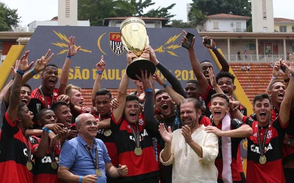 Onde estão os jogadores do último título do Flamengo na Copinha?