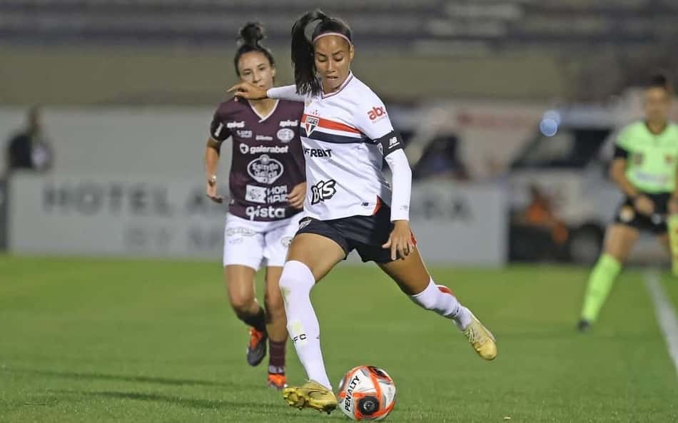 Exclusivo: lateral do São Paulo negocia com o RB Bragantino
