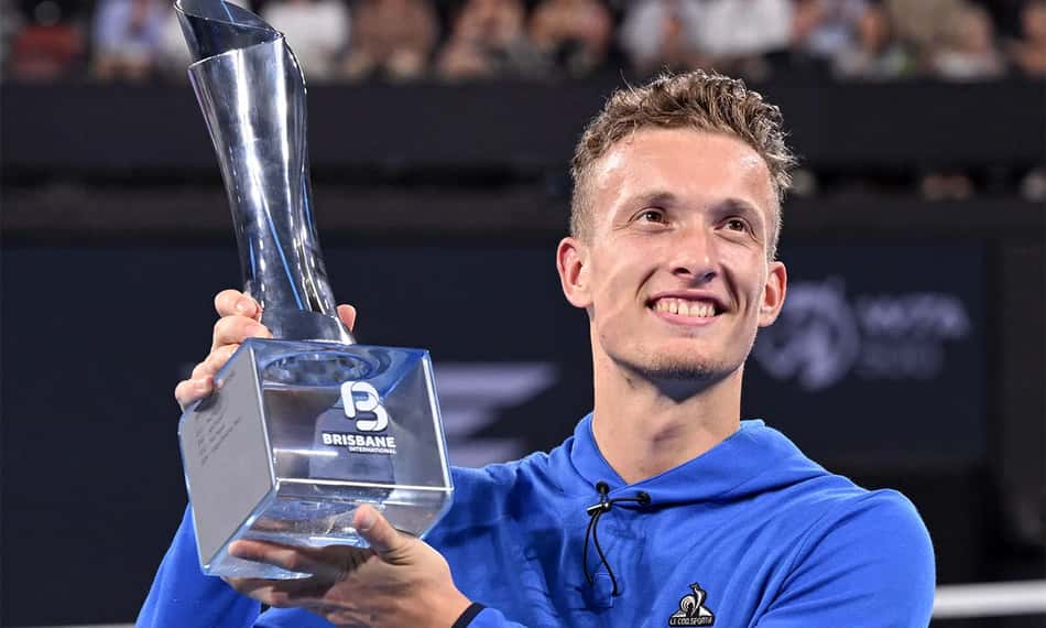 O tcheco Jiri Lehecka é o atual campeão do ATP 250 de Brisbane (Divulgação)