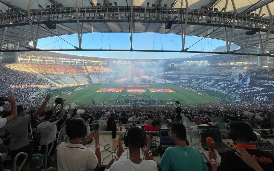 Mosaico da torcida do Vasco na final contra o Corinthians repercute; veja