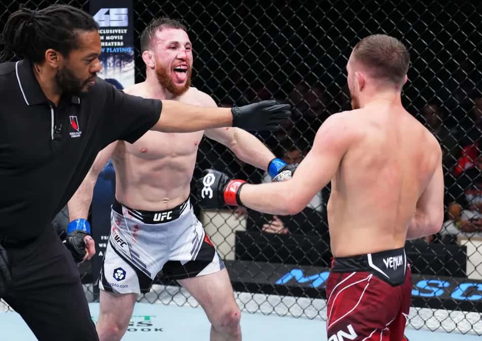 Merab Dvalishvili e Petr Yan no UFC (Foto: Reprodução/UFC)