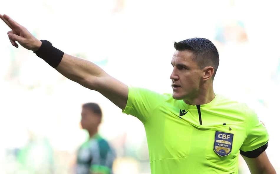 palmeiras-3×1-fortaleza-2023-07-22-arbitro-rafael-rodrigo-klein-credito-cesar-greco