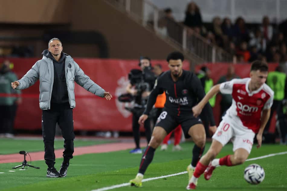 Pela Ligue 1, o Monaco venceu o PSG por 1 a 0 (Foto: Valery HACHE / AFP)