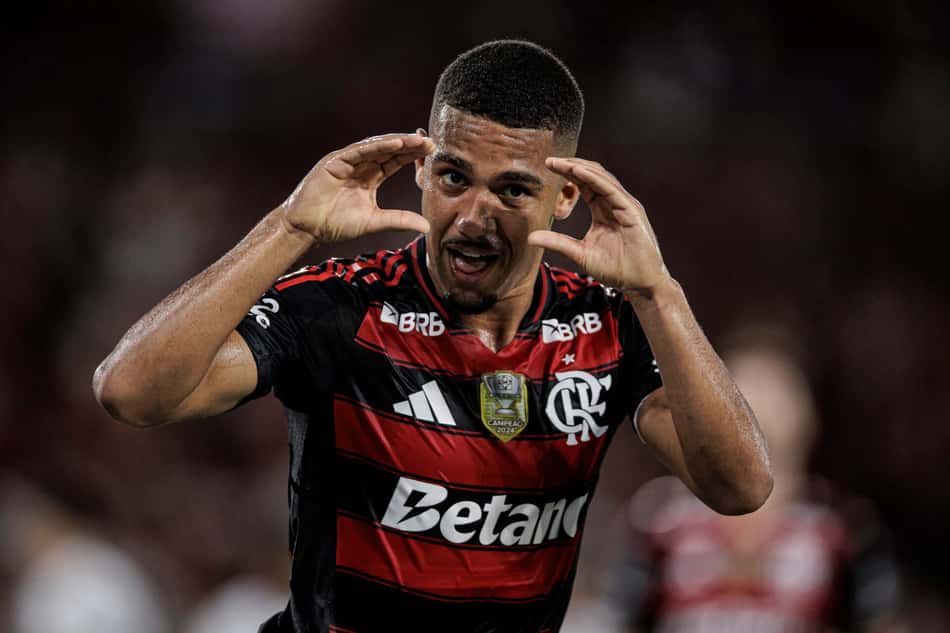 Samuel Lino comemora gol do Flamengo (Foto: Andre Mourao / FotoFC)