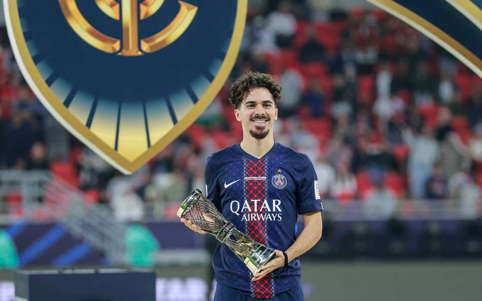 Após título mundial contra o Flamengo, astro do PSG questiona decisão da Fifa: 'Coisa bizarra'