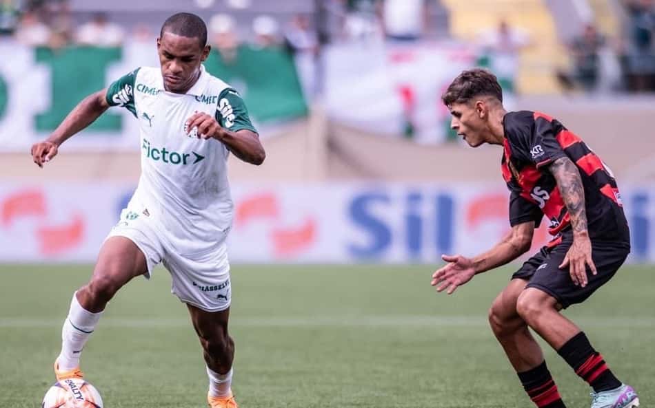 Penalidades de Palmeiras x Flamengo-SP na Copinha chama atenção: 'De verdade'