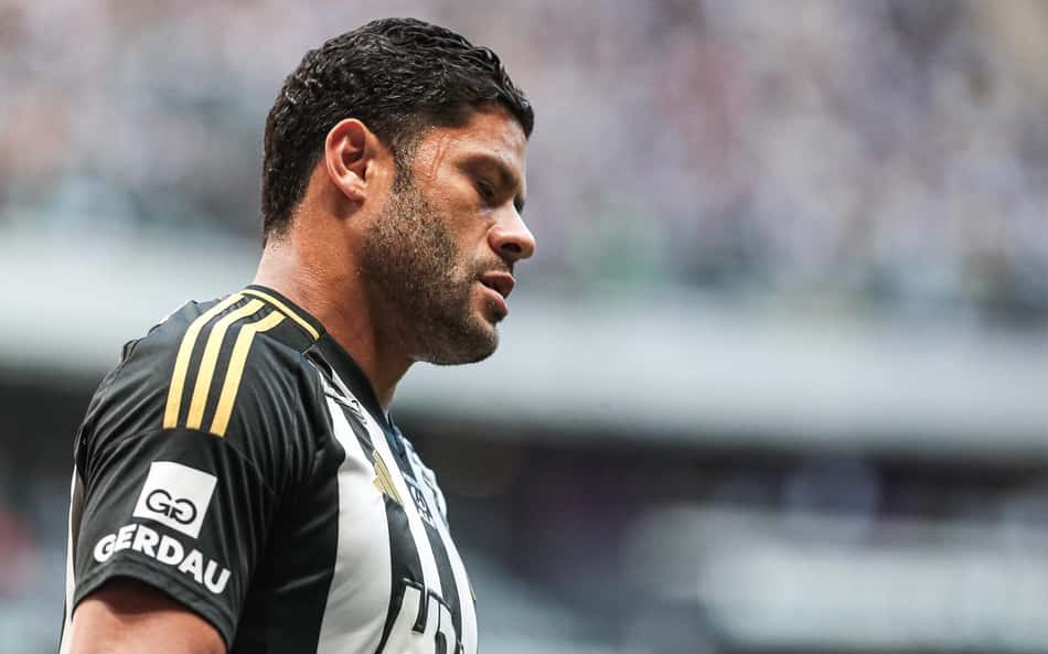 Declarações de Hulk sobre permanência no Atlético-MG dividem opiniões: 'Papinho'