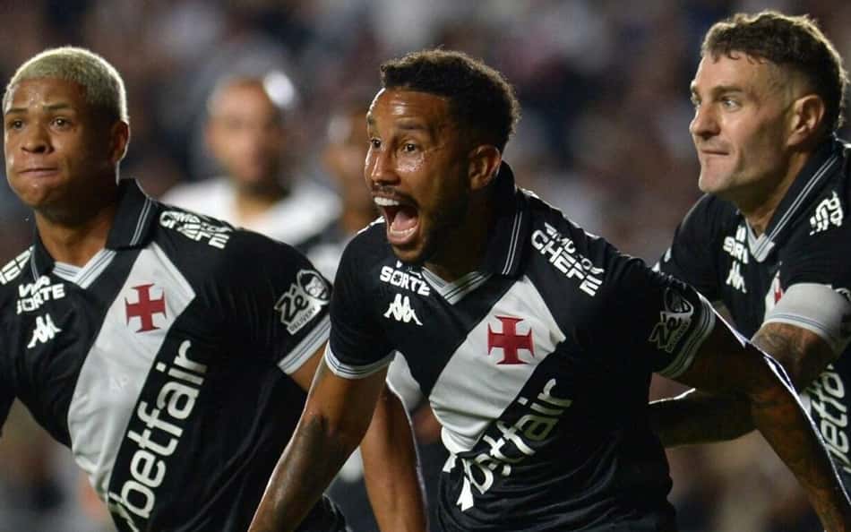 Novo contrato do volante Jair com o Vasco é publicado no BID