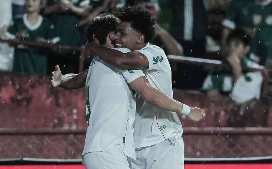 Luighi comemora gol do Palmeiras sobre a Portuguesa (Foto: Andre Pera/Pera Photo Press/Gazeta Press) 